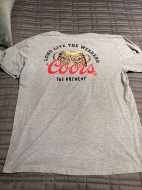 Coors men tee shirt
Large